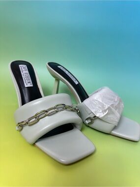 Cape Robbin Light Green Chain Slide Heels